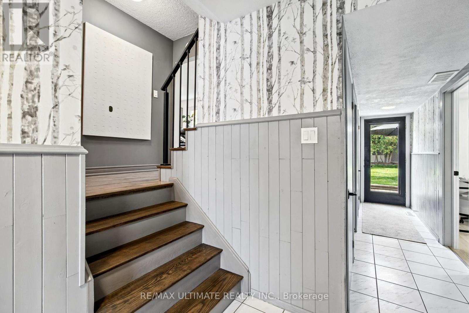 37 Banbury Court — photo 4