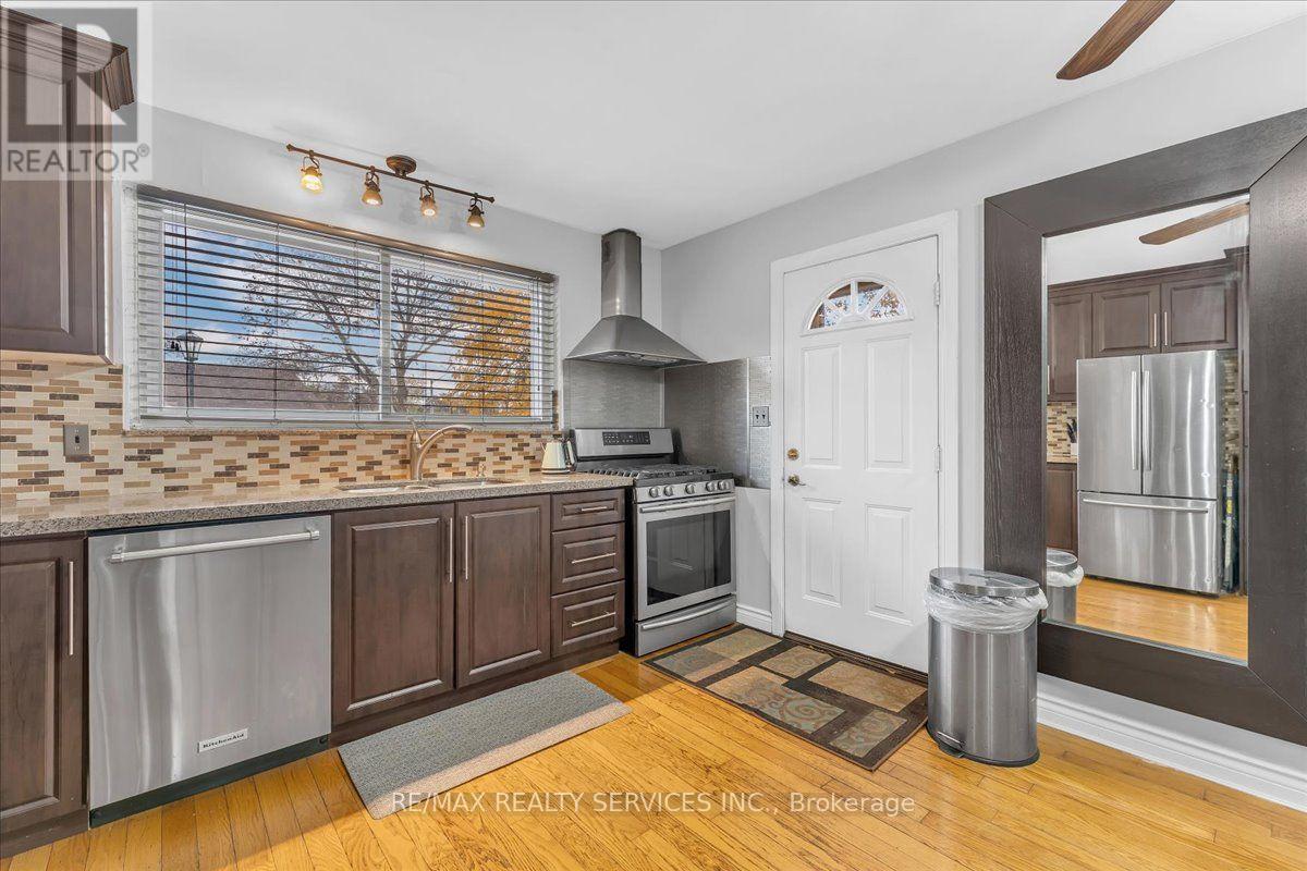 53 Windermere Court — photo 14