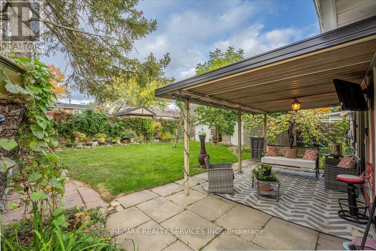 53 Windermere Court — photo 34