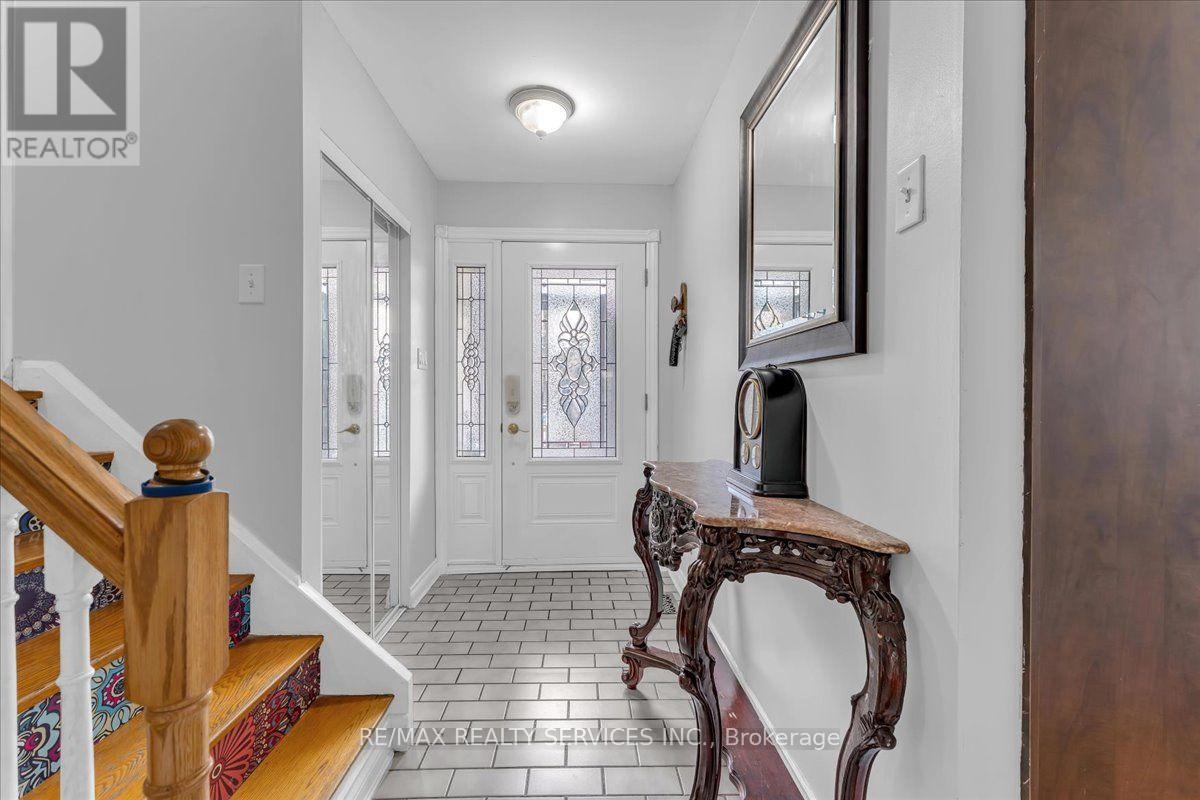 53 WINDERMERE COURT - 7