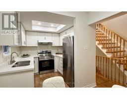 Laundry room - 5666 Cortina Crescent, Mississauga, ON L4Z3R4 Photo 9