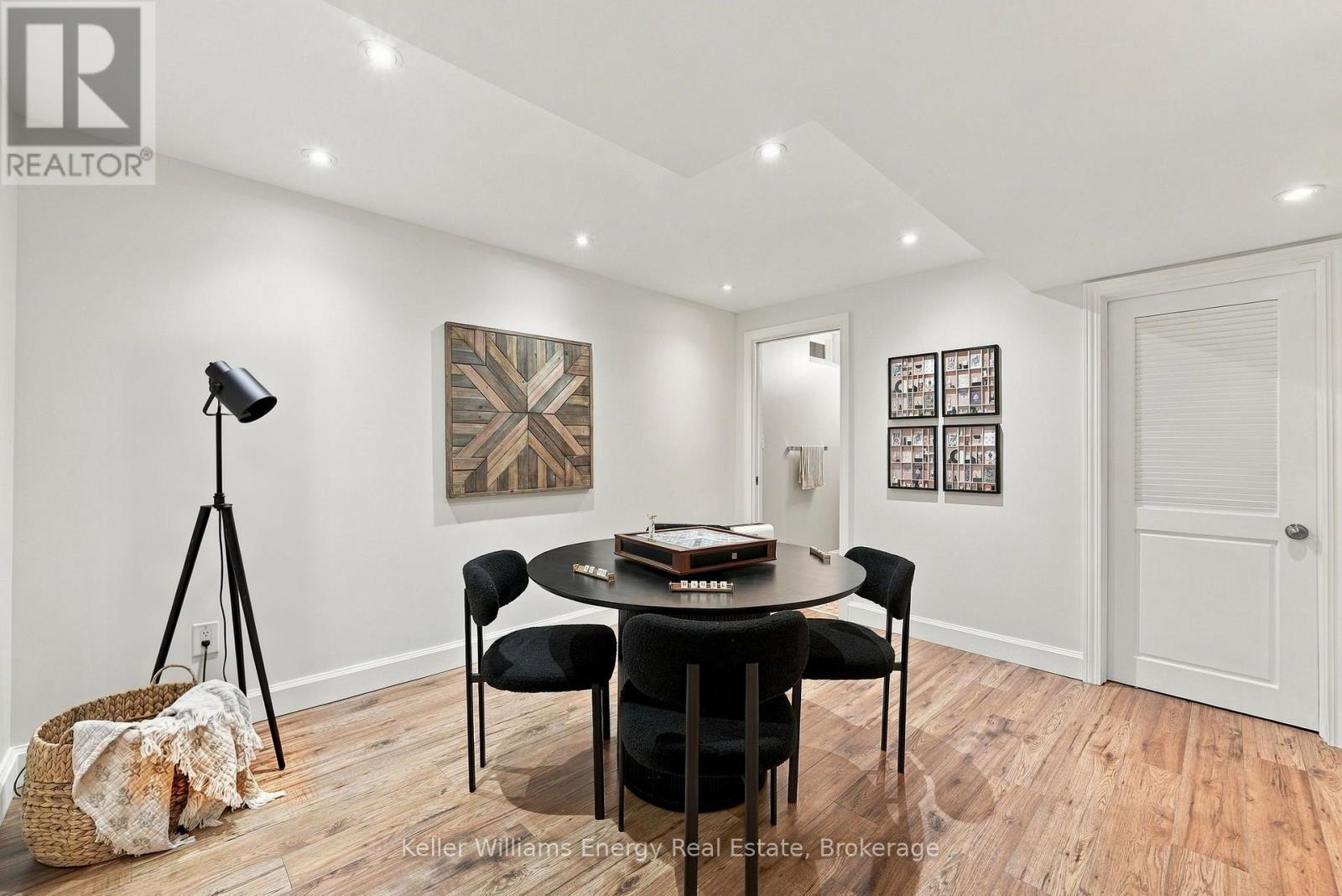 229 Montgomery Avenue, Whitby, ON photo 38