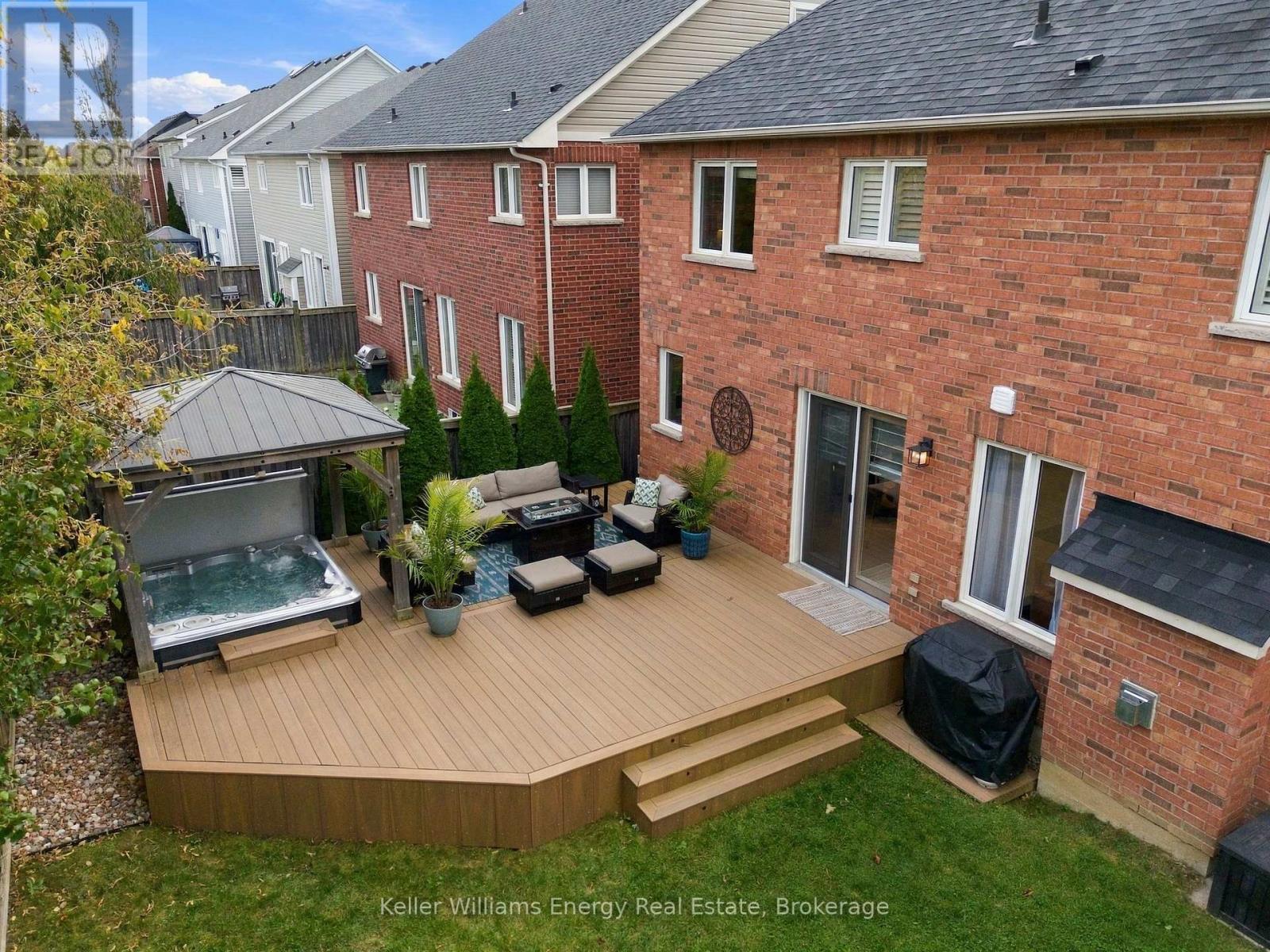 229 Montgomery Avenue, Whitby, ON photo 46