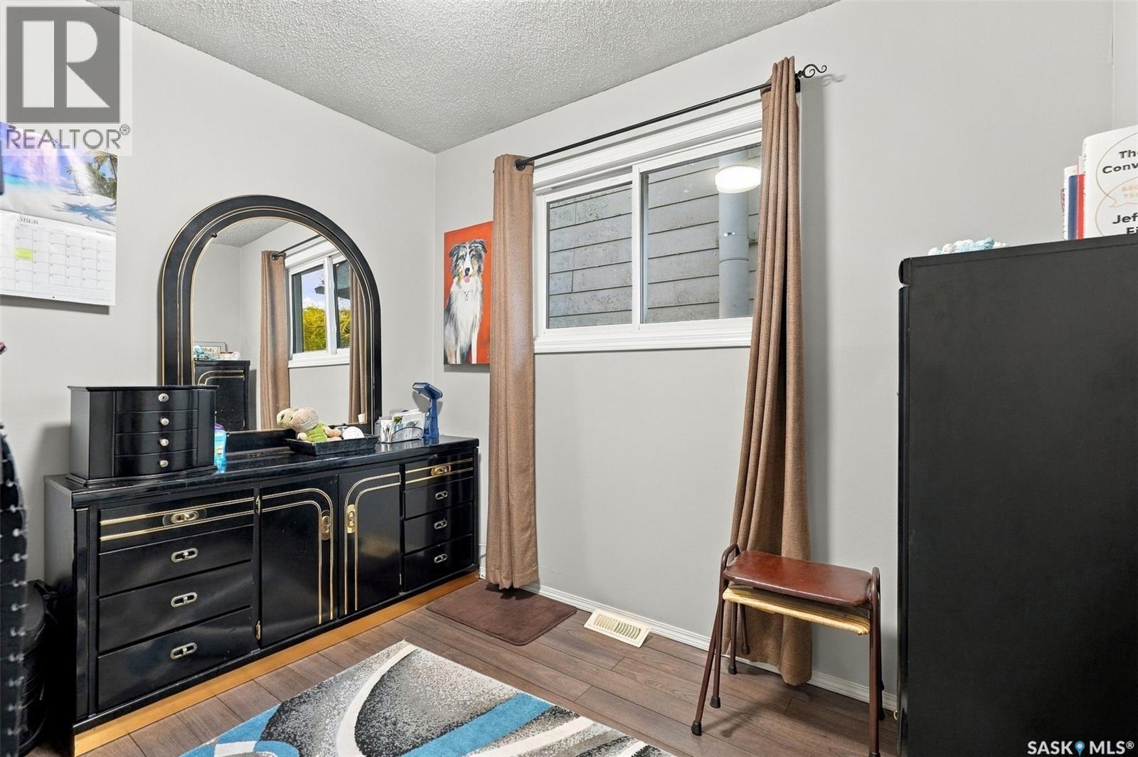 98 Magee CRESCENT - 17