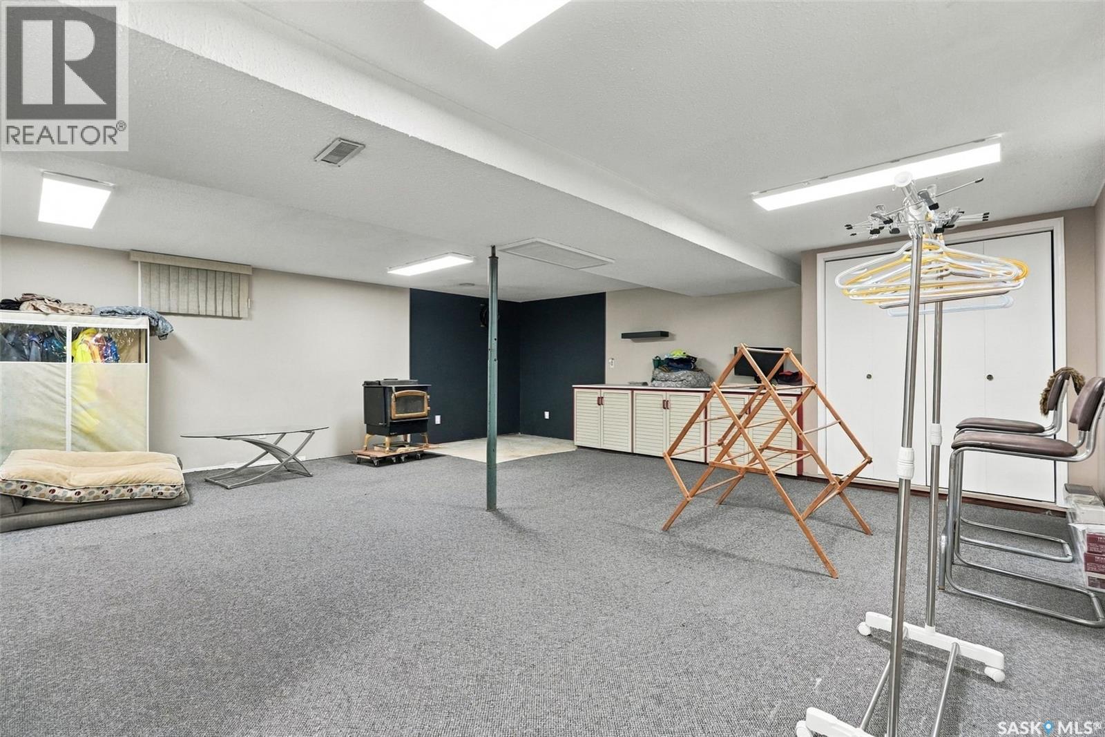 98 Magee CRESCENT - 27