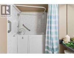303 235 Herold Terrace, Saskatoon, SK S7V1J2 Photo 15