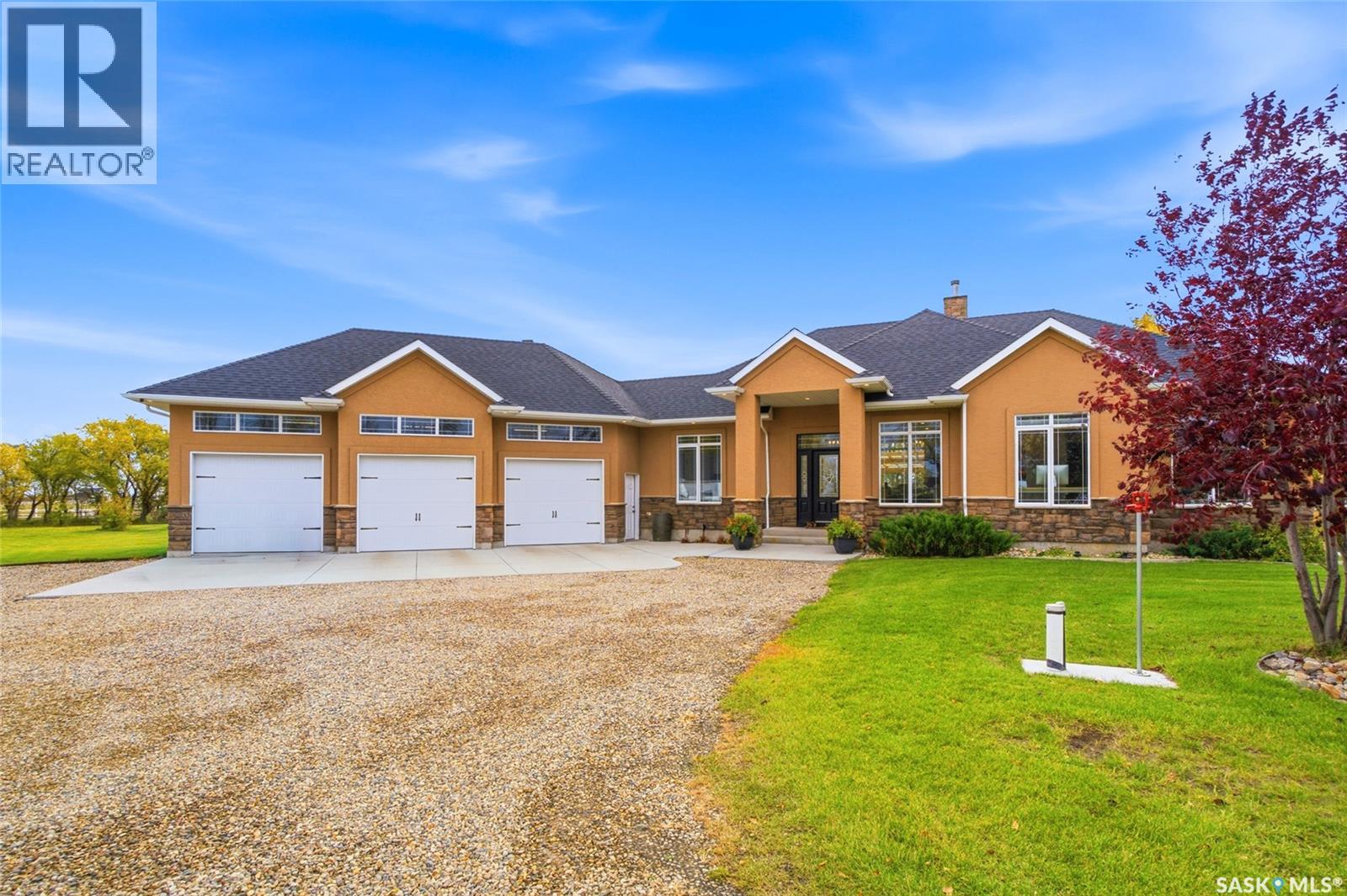 70 Silver Willows DRIVE, Laird Rm No. 404 — photo 4
