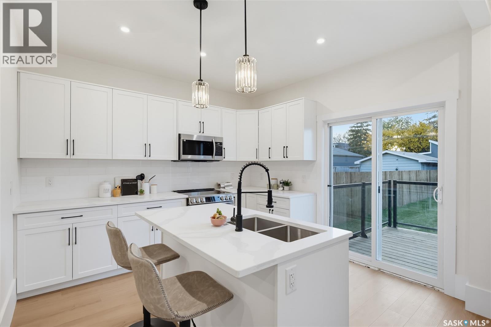 421 C AVENUE S, Saskatoon — photo 18