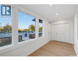 4pc Bathroom - 421 C Avenue S, Saskatoon, SK S7M1N6 Photo 9