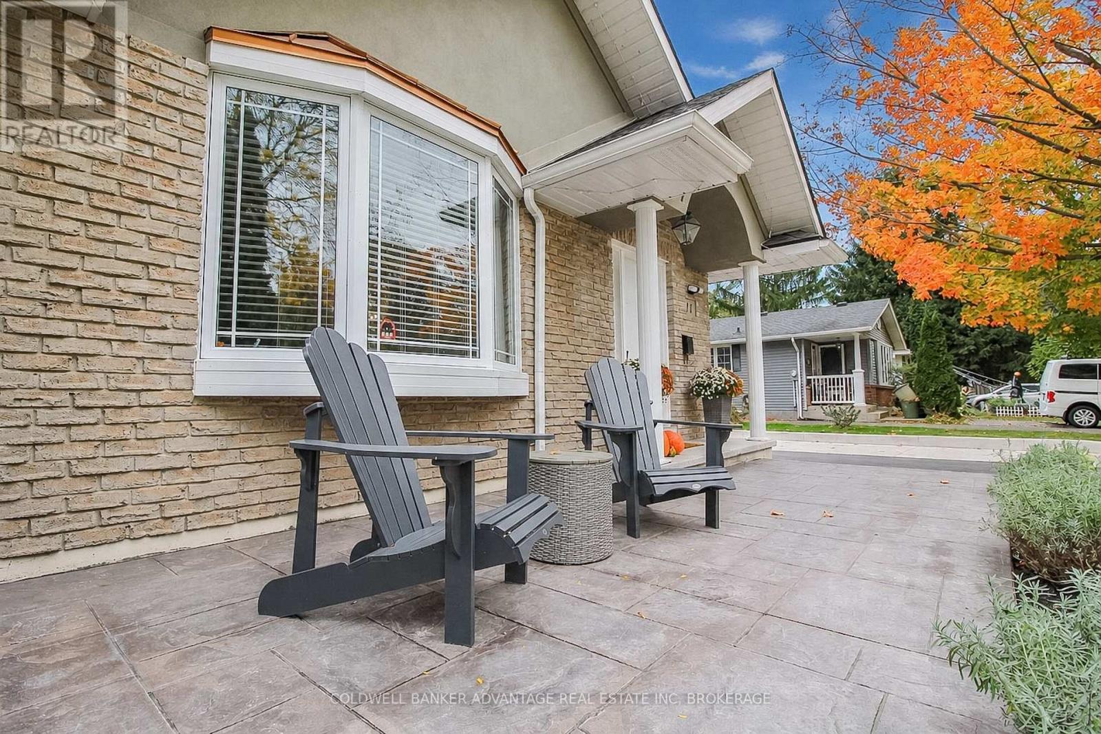 11 FALLINGBROOK DRIVE - 3