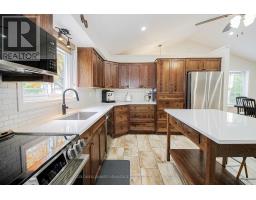 Bedroom 3 - 11 Fallingbrook Drive, Pelham, ON L0S1E0 Photo 6
