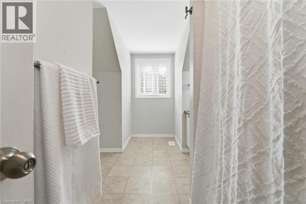 449 Exmoor Street — photo 16
