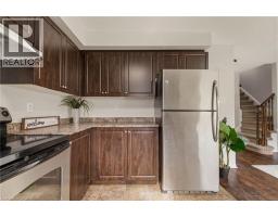 Kitchen - 54 Duncan Avenue, Brantford, ON N3T5L5 Photo 9