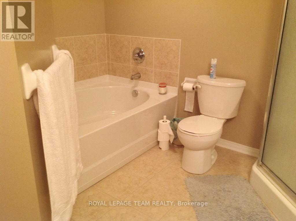 208 Tivoli Private — photo 22