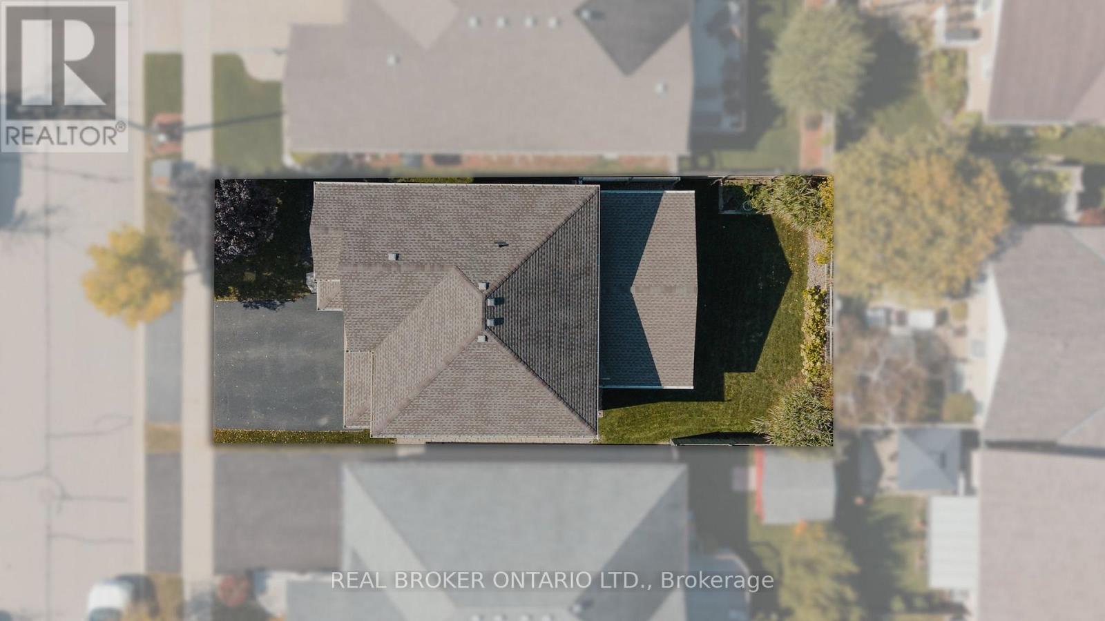 38 Roberta Street — photo 38