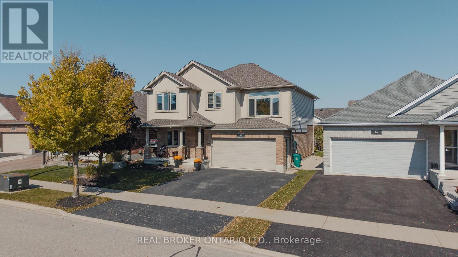 38 Roberta Street — photo 47
