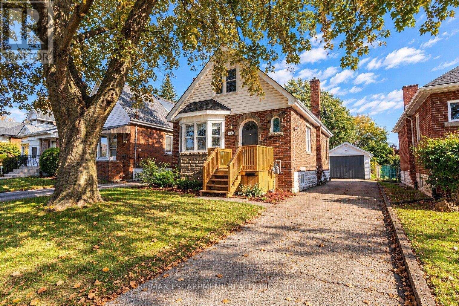 75 BARONS AVENUE - 1