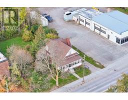 42 Lindsay Street, Kawartha Lakes, ON K0M1N0 Photo 6
