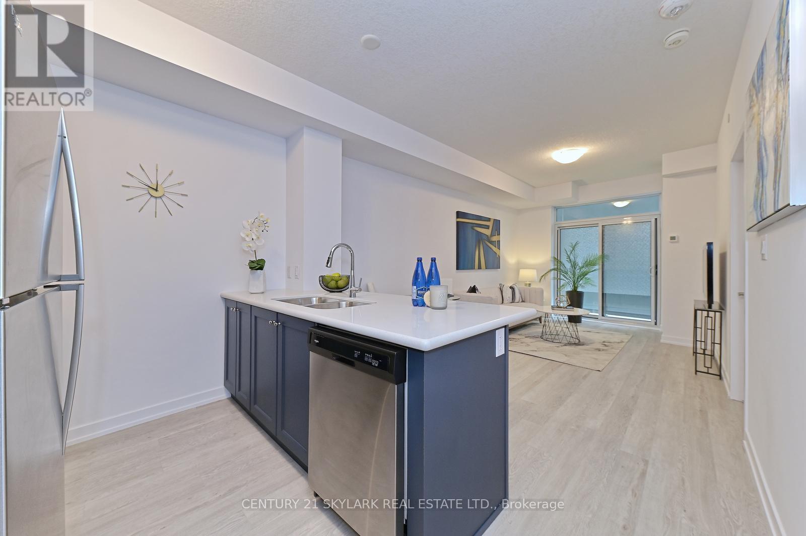 #401 460 DUNDAS STREET E - 11