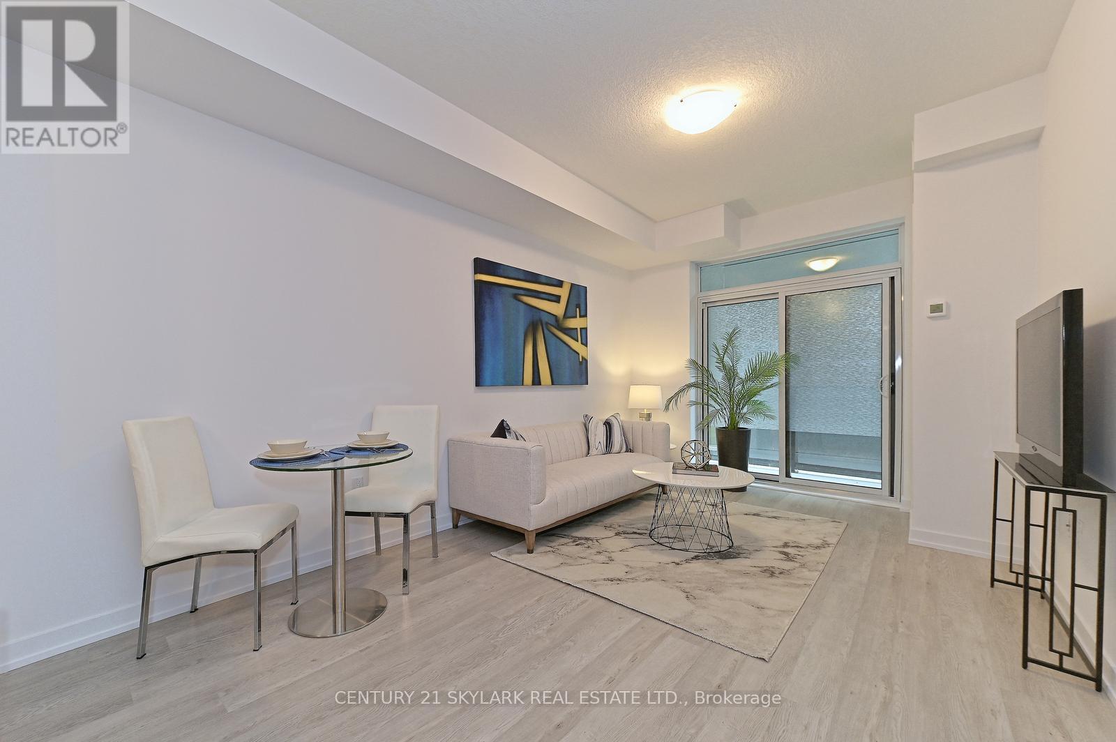 #401 460 DUNDAS STREET E - 17