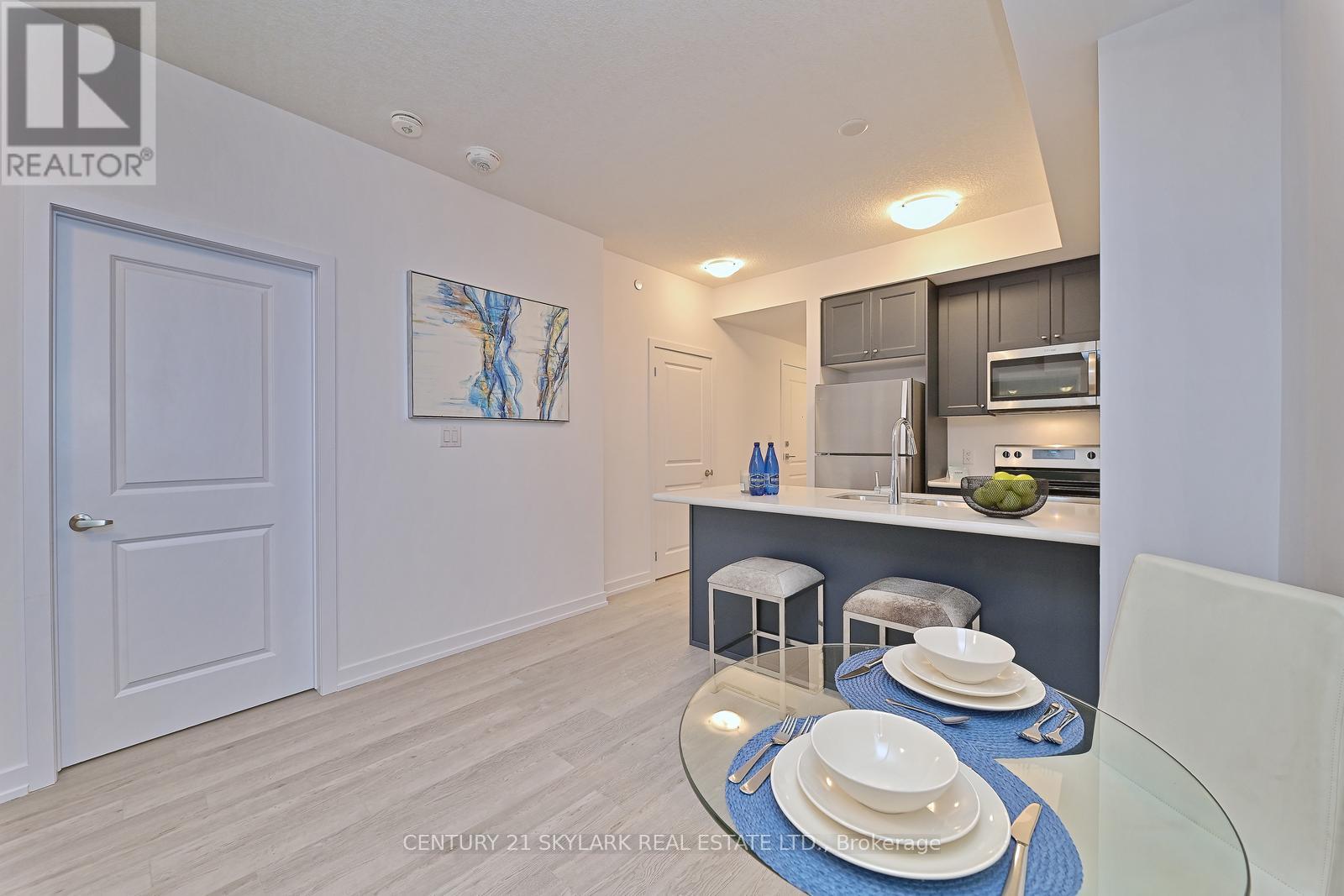 #401 460 DUNDAS STREET E - 18
