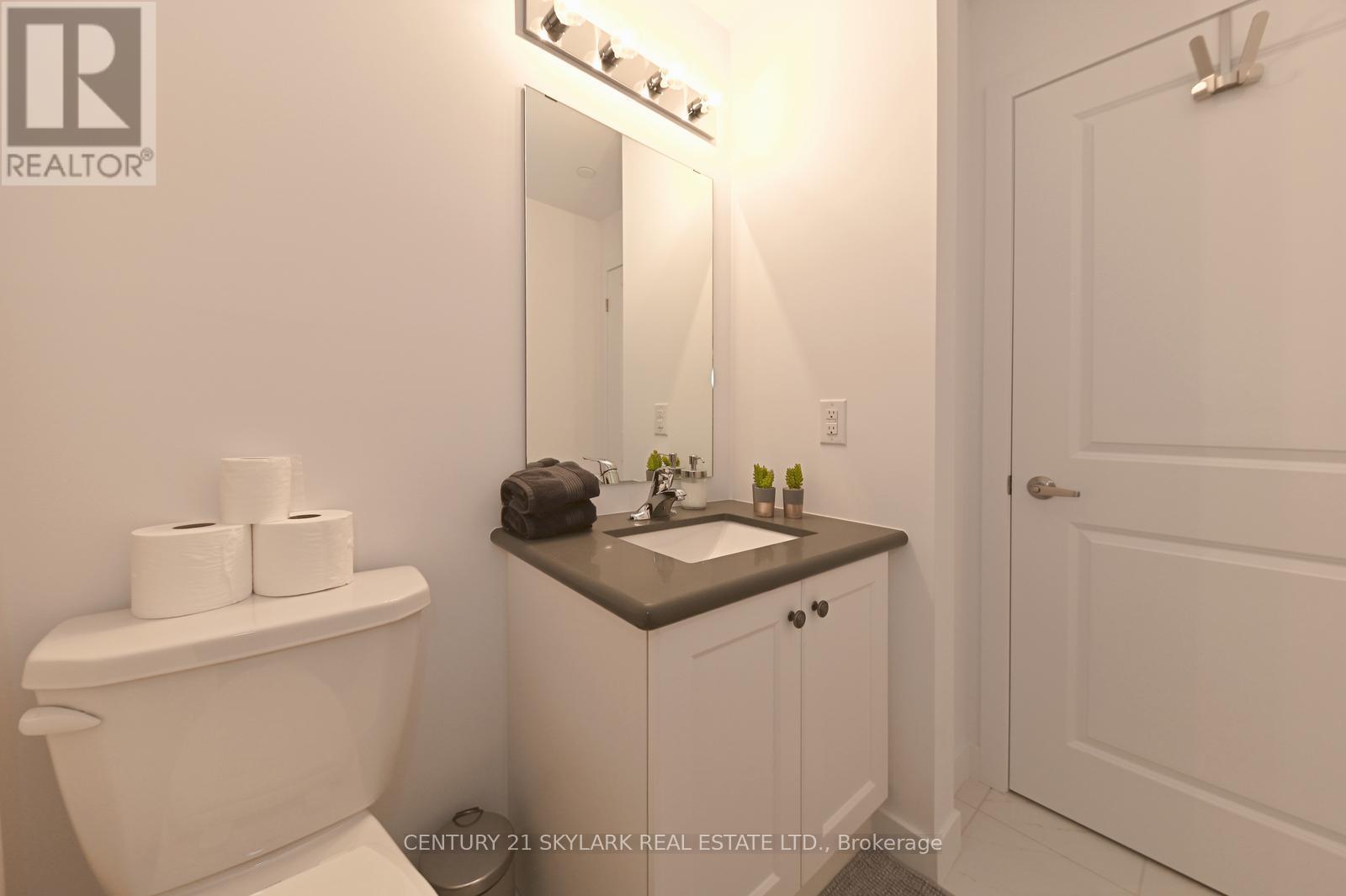 #401 460 DUNDAS STREET E - 31