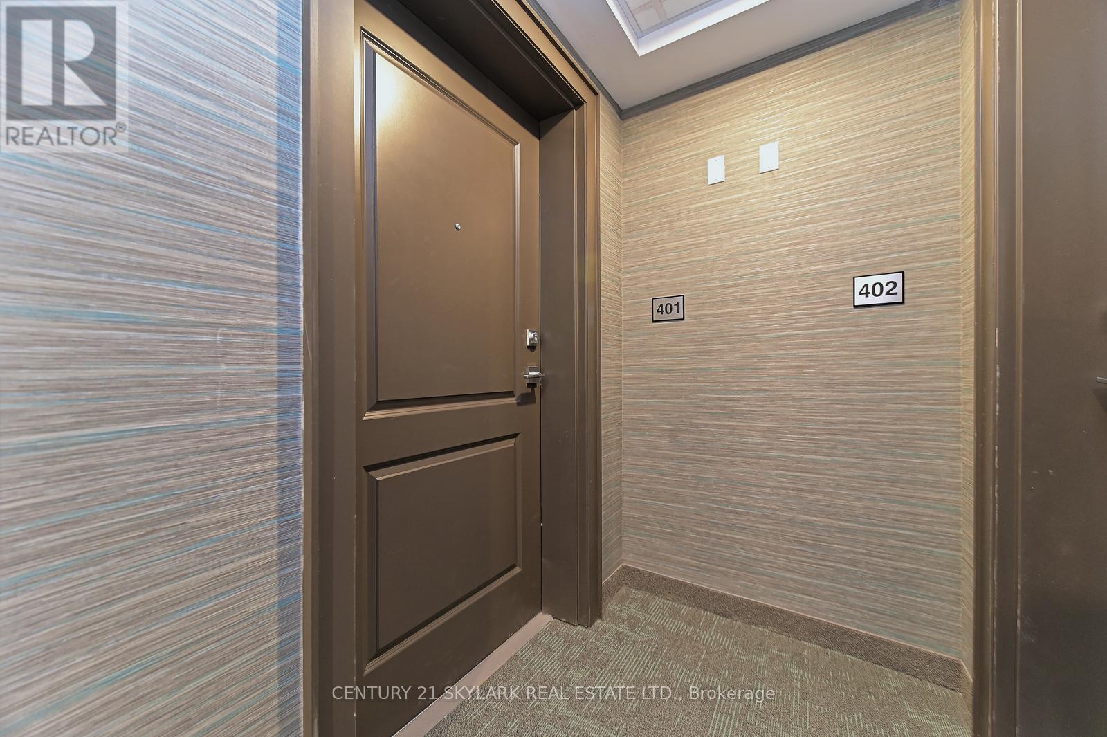 #401 460 DUNDAS STREET E - 5