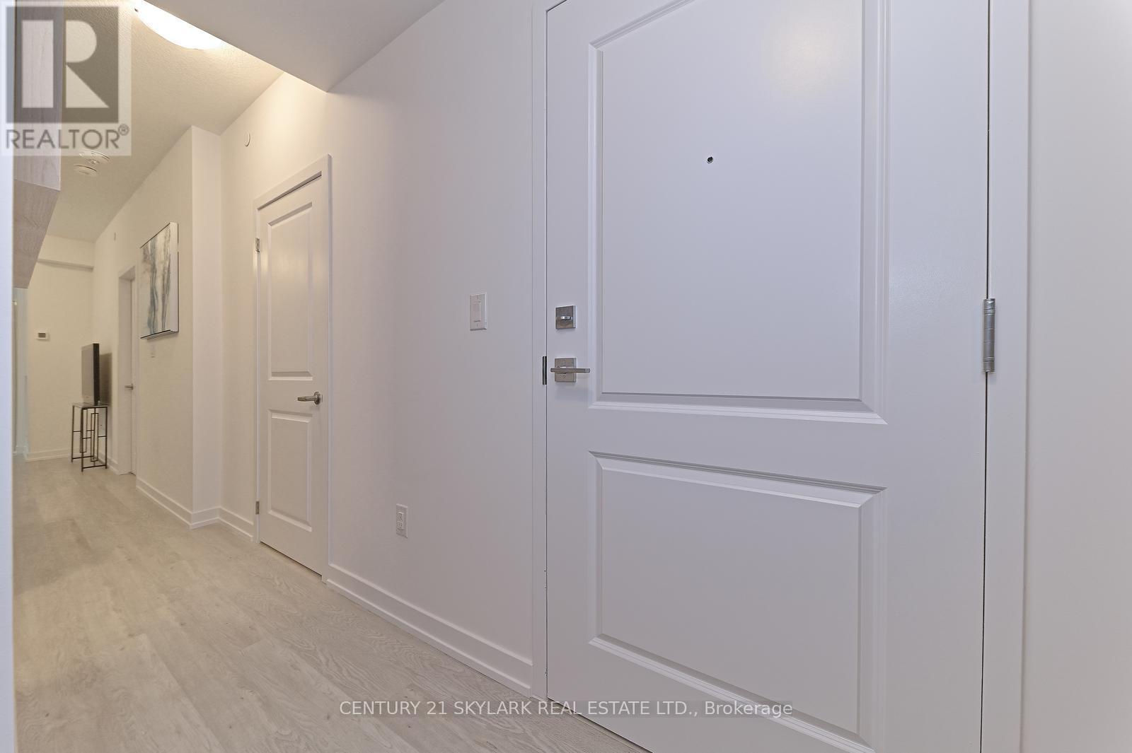 #401 460 DUNDAS STREET E - 6