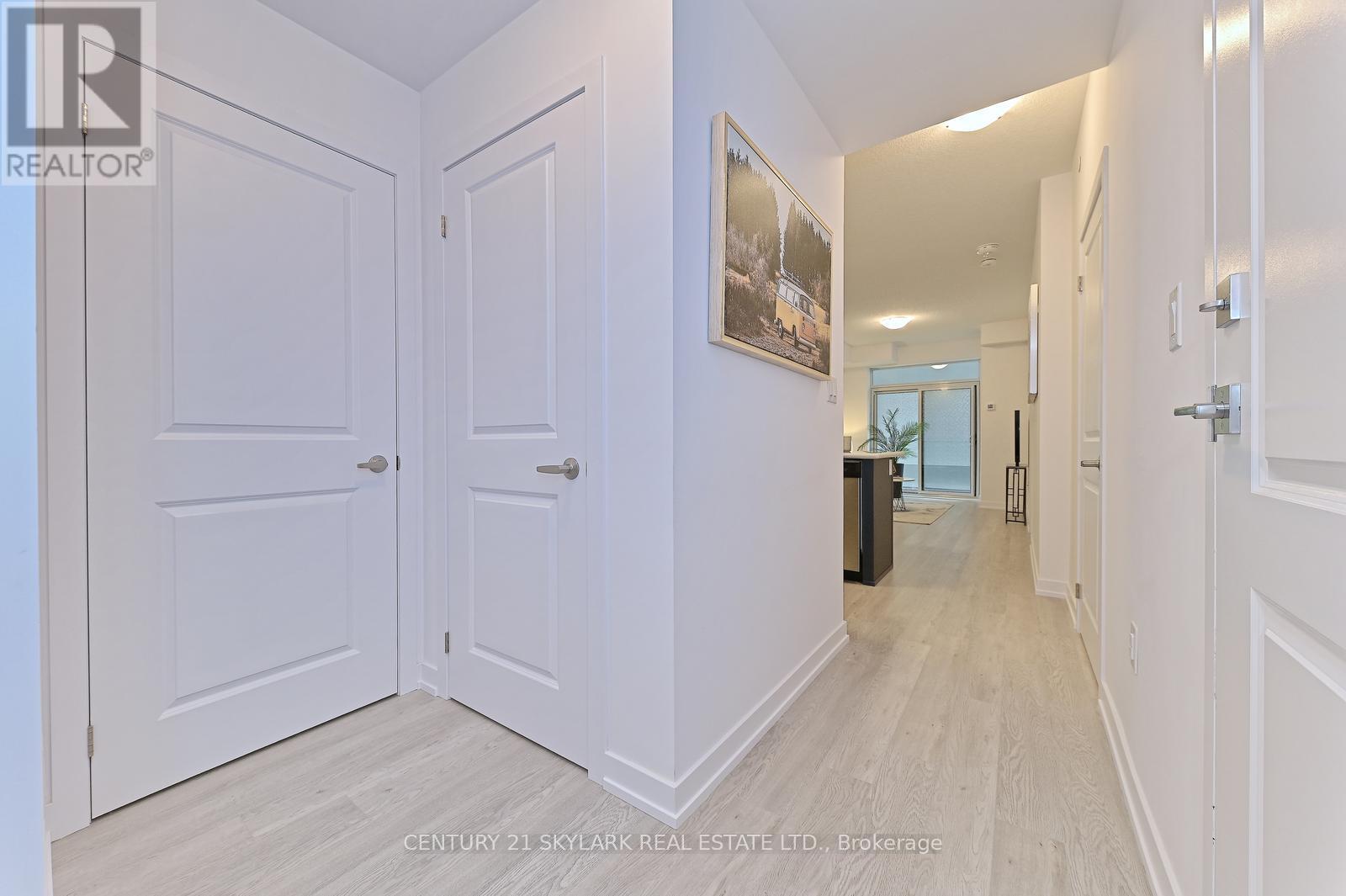 #401 460 DUNDAS STREET E - 7