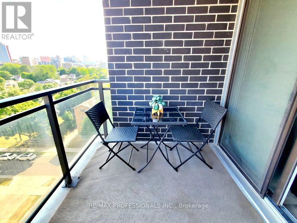 318 Spruce Street — photo 27