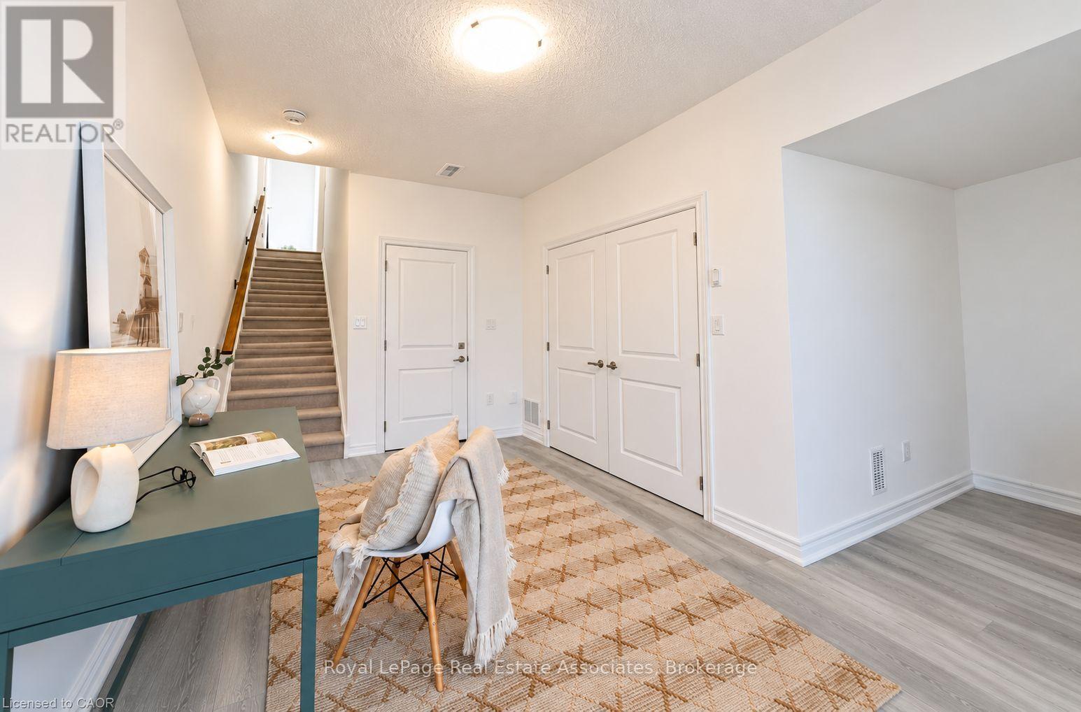 120 Court Drive — photo 12
