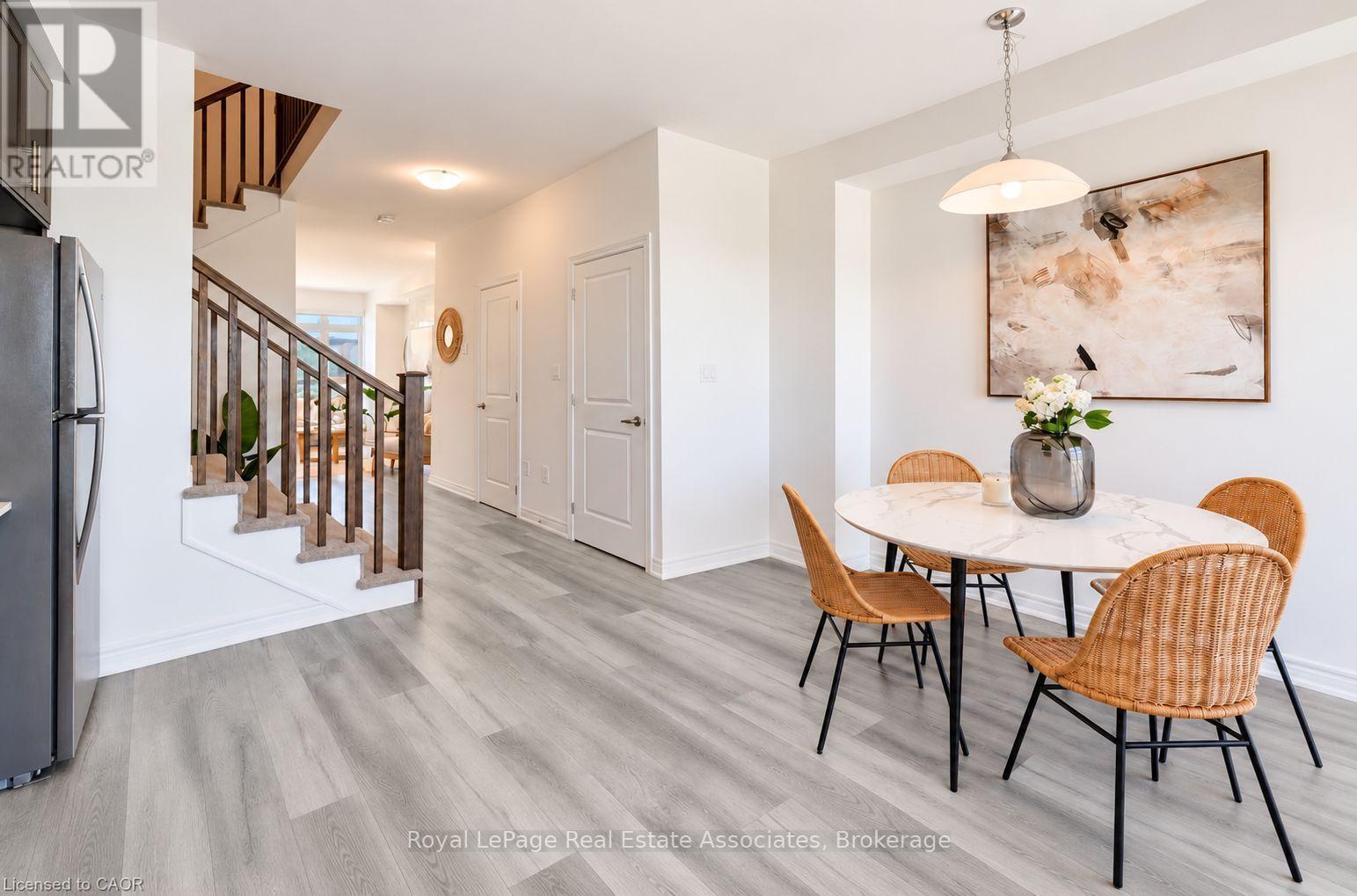 120 Court Drive — photo 2