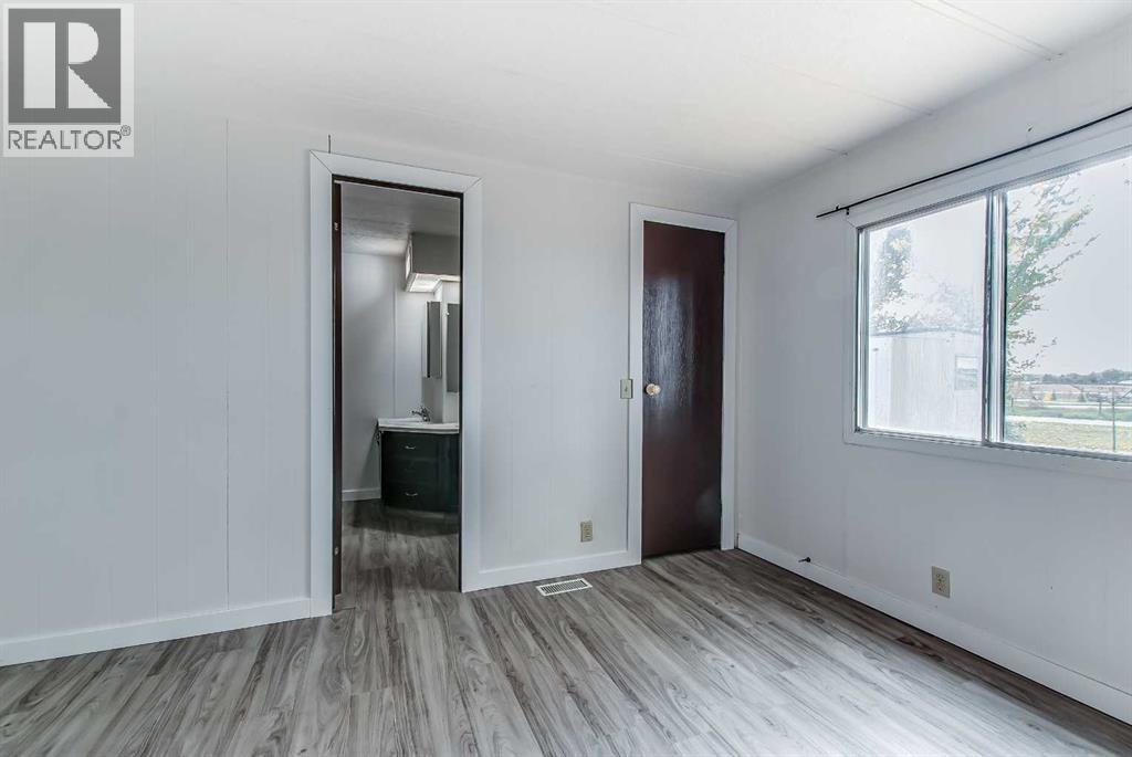 200, 4000 13 Avenue SE, photo 32 of 40
