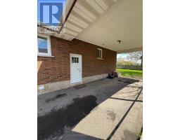 Upper - 10 Trelawn Parkway, Welland, ON L3C1W3 Photo 11