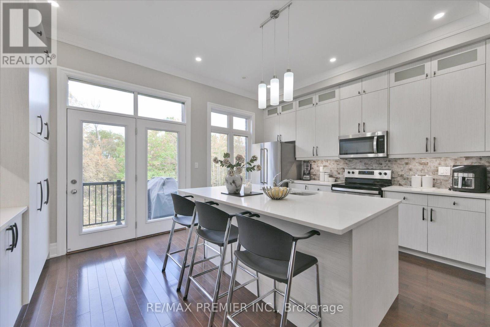 86 Golden Trail — photo 4