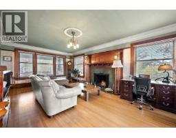 Unfinished Room - 1900 Belmont Ave, Victoria, BC V9R3Z4 Photo 11