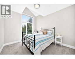 620B 23 Avenue NE - photo 15