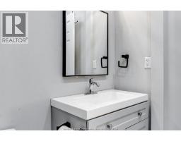 Family room - 1343 Lillian, Windsor, ON N8X4A4 Photo 9
