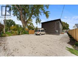 1923 George Avenue Unit# 2, Windsor, ON N8W4M2 Photo 17