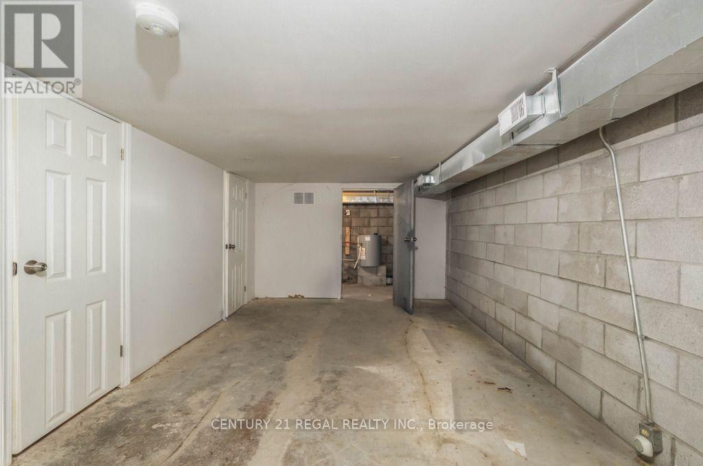 246 Spadina Avenue — photo 30