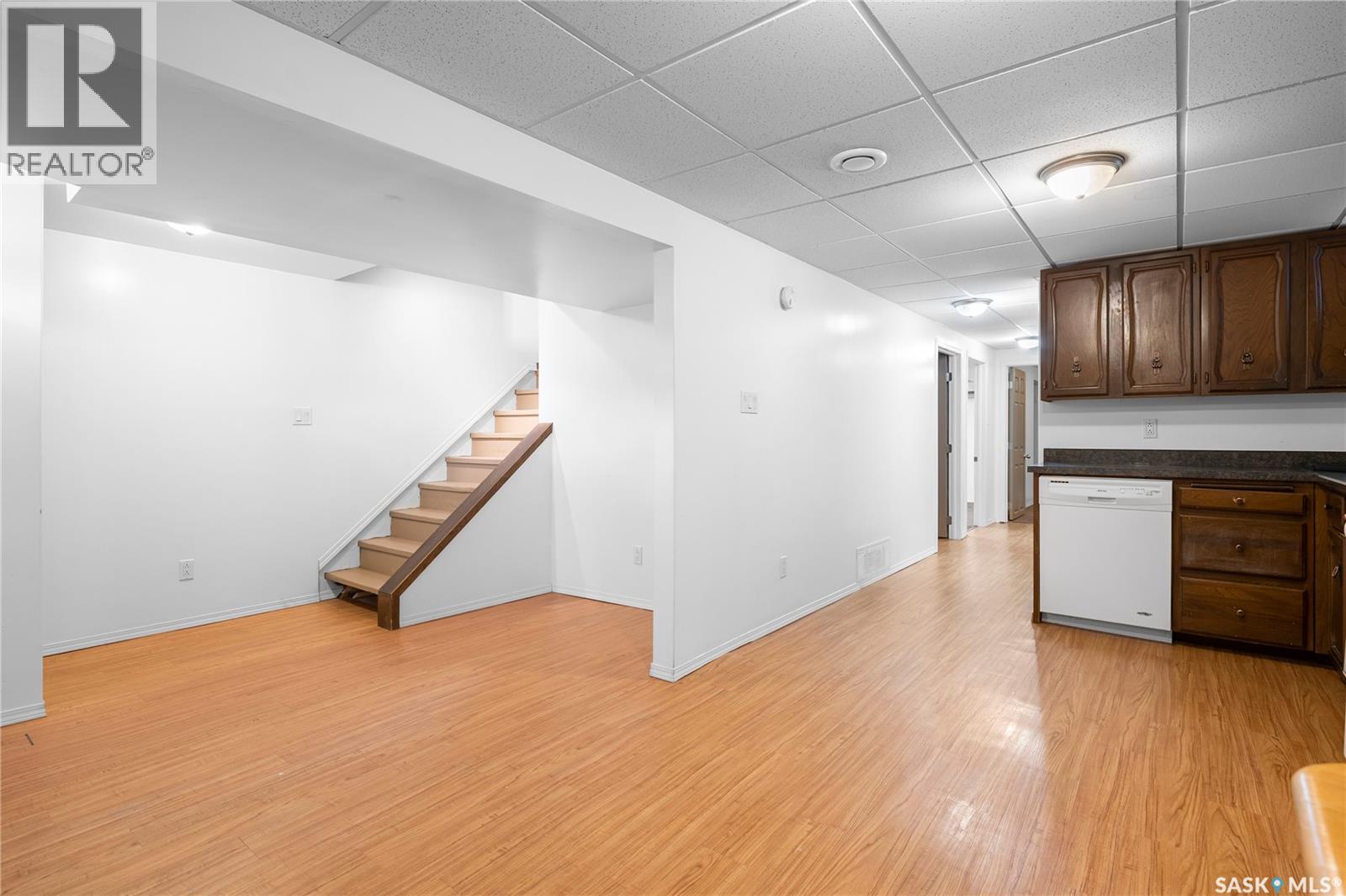 1008 7th AVENUE N - 18