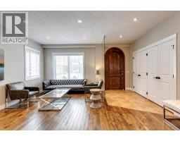 337 3 Avenue NE - photo 4