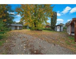 216 Ch. Des Outaouais, L Ile Du Grand Calumet, QC J0X1J0 Photo 27