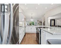 3pc Bathroom - 611 25 Avenue Ne, Calgary, AB T2E1Y6 Photo 7