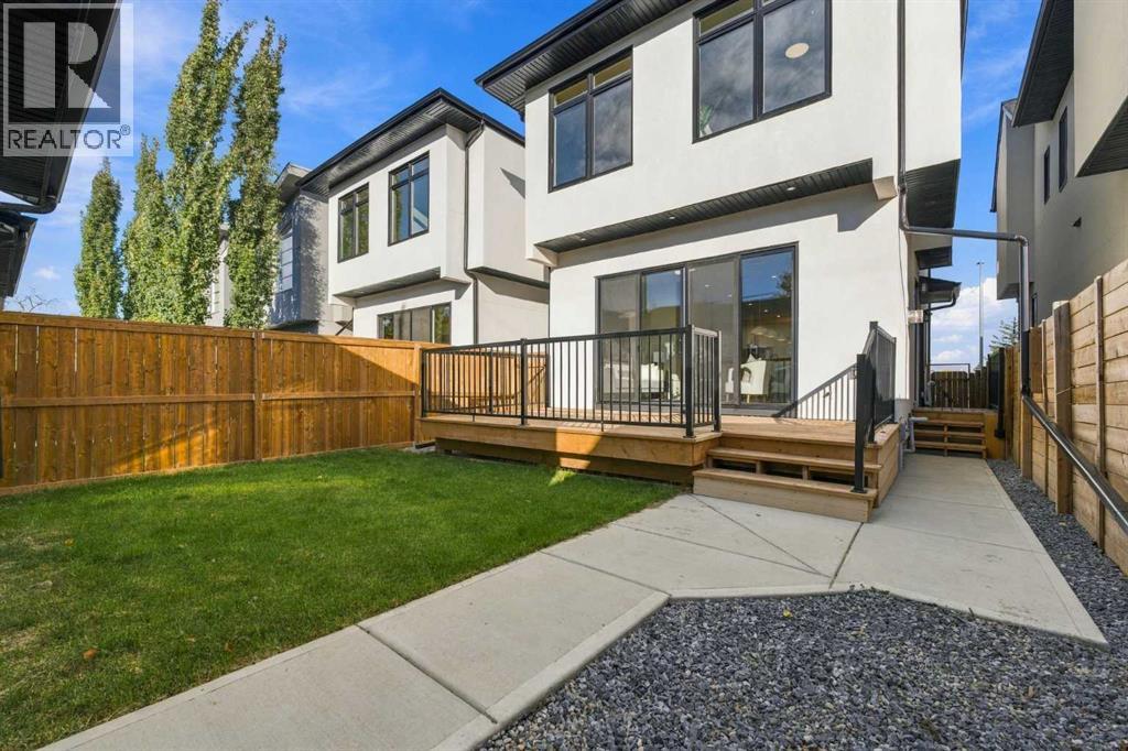 645 36 Street SW - photo 48