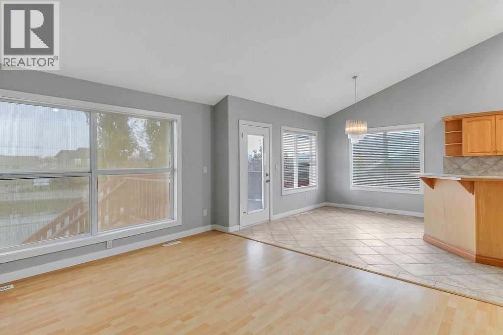 Listing photo – 43 Lindman Close, Sylvan Lake