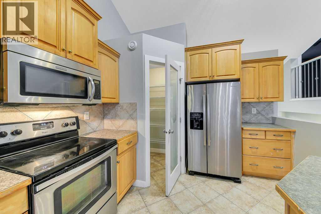 Listing photo – 43 Lindman Close, Sylvan Lake