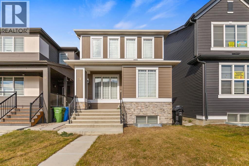 20 Corner Glen Avenue NE - 1