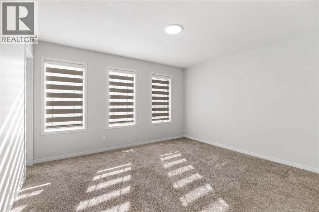 20 Corner Glen Avenue NE - 13