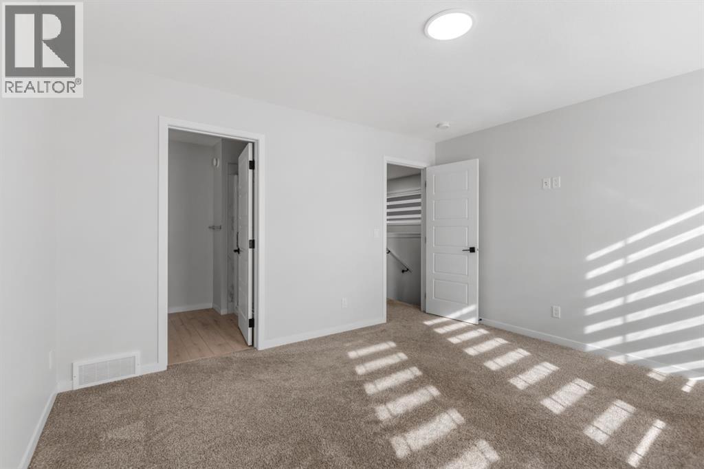 20 Corner Glen Avenue NE - 14